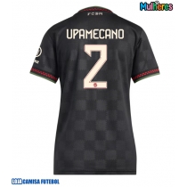 Camisa de Futebol Bayern Munich Dayot Upamecano #2 Equipamento Alternativo Mulheres 2025-26 Manga Curta